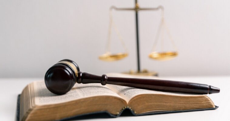 defense-witness-changed-his-tune-after-seeing-surveillance-footage-in-karmelo-anthony-trial