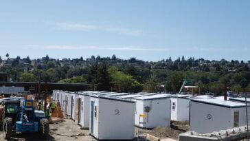 socialist-seattle-mayor-debuts-tiny-homes-for-homeless,-says-sobriety-not-required