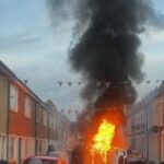 belfast-erupts:-protesters-set-fires-to-vehicles,-homes-in-wake-of-suspected-migrant-beheading-attempt