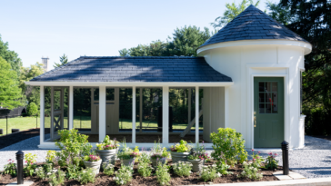 jd-vance-installs-custom-chicken-coop-at-naval-observatory-and-will-personally-care-for-birds