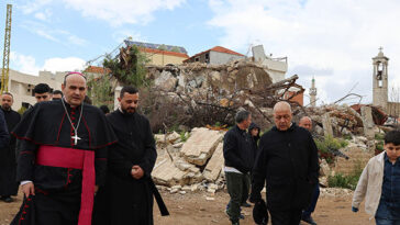 catholic-nuncio-visits-lebanese-christians-defying-israel-evacuation-orders