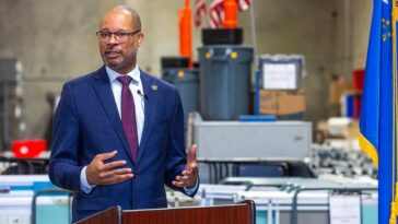 nevada’s-top-cop-wins-dem-primary,-takes-on-gov-lombardo