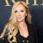 former-disney-star-reveals-her-‘genius-hack’-for-cooling-down-on-delayed-flight