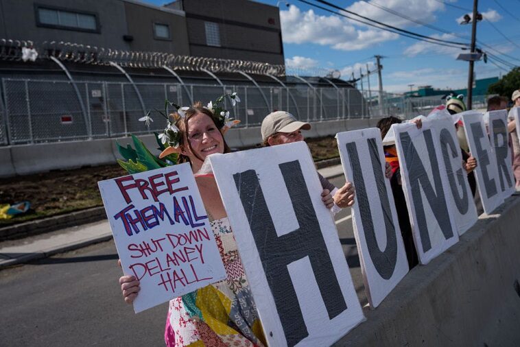 leftist-group-behind-commissary-funds-for-‘hunger-striking’-illegal-immigrants-at-delaney-hall
