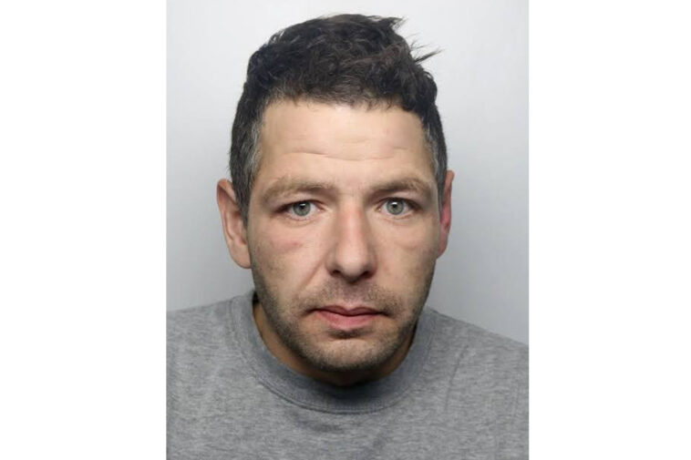 child-killer-stabbed-more-than-30-times-by-inmates-in-5-minute-prison-attack:-‘they-left-him-for-dead’