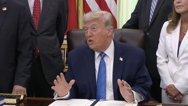 watch:-“you’re-not-going-to-believe-how-crooked-the-2020-election-was”-–-trump-says-“full-files”-on-rigged-2020-election-incoming