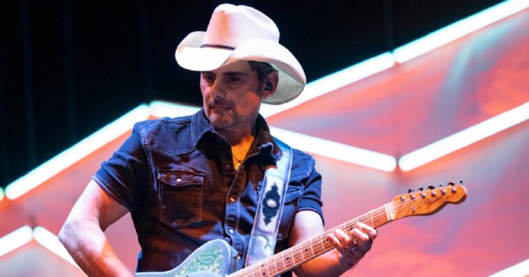 country-star-brad-paisley-urges-fans-to-fight-proposed-ai-data-center-near-nashville-zoo:-‘build-‘em-somewhere-else’