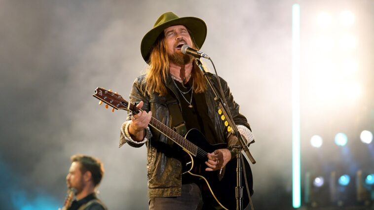 billy-ray-cyrus-cheated-death-during-sepsis,-vocal-paralysis-battle-before-staging-music-comeback