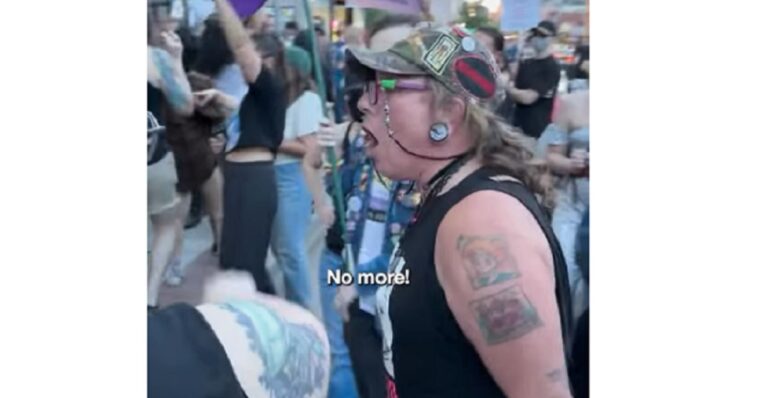 video:-christian-coffee-shop-hosts-worship-as-vicious-trans-activists-scream,-attack-right-outside-their-door