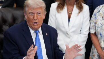 trump-says-us-has-gotten-‘millions-of-barrels’-of-oil-through-the-strait-of-hormuz-‘every-night,’-and-iran-just-realized