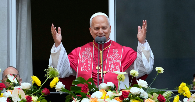 pope-leo-xiv-addresses-suicide,-domestic-violence-at-event-in-spain-with-40,000-people