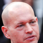natalie-portman-backs-israeli-director-nadav-lapid,-who-bashed-israel’s-war-against-hamas,-after-he’s-booted-from-french-film-festival-‘because-he’s-israeli’