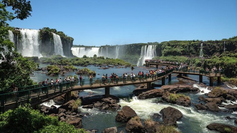 tourist-breaches-safety-barrier-at-world’s-largest-waterfall-system-to-recover-cellphone