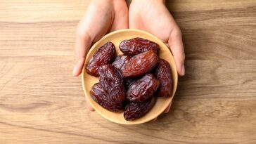america’s-new-favorite-snack-is-actually-an-ancient-fruit