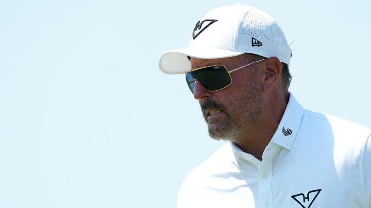 phil-mickelson-reportedly-removed-from-golf-club-after-accusations-of-inappropriate-contact-with-female