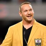 chicago-bears-legend-brian-urlacher-slams-illinois-democrats-as-team-prepares-to-leave-state