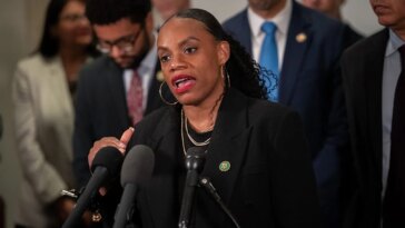democratic-lawmaker-claims-black-americans-will-stop-voting-if-they-don’t-get-reparations