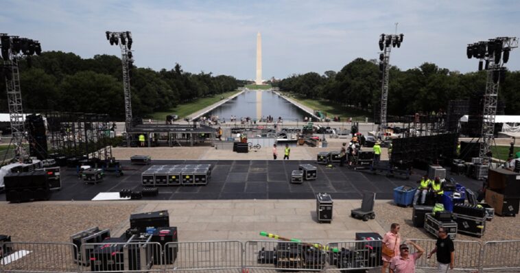 photographer-catches-hidden-plot-to-desecrate-the-national-mall-with-a-massive-threat-against-trump