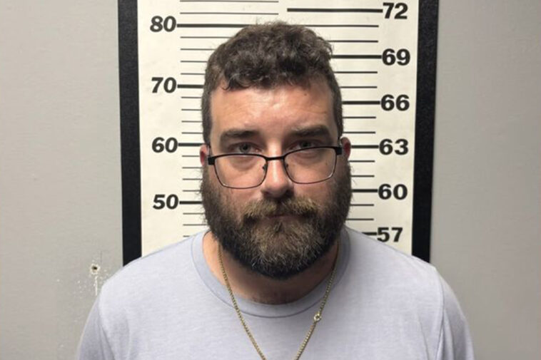 north-carolina-cop-allegedly-tossed-body-cam-into-lake-to-cover-up-having-sex-in-patrol-car