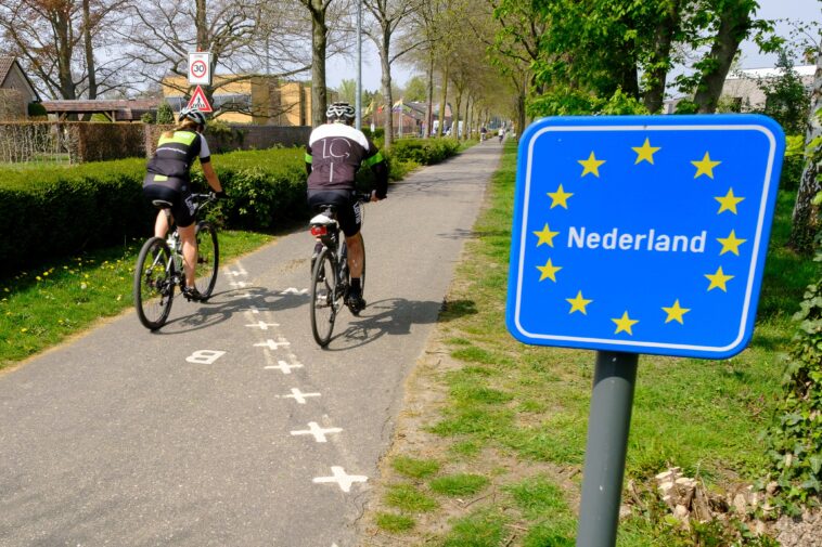 car-strikes-cyclist-group-on-school-camping-trip-in-netherlands-—-killing-3-children,-1-adult