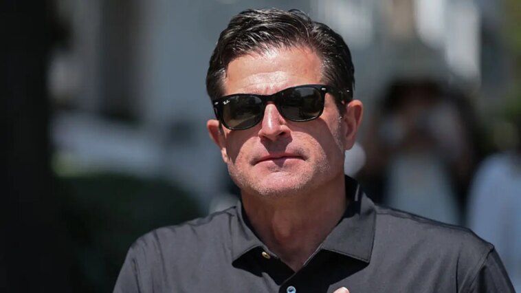 liv-golf-still-waiting-on-$400m-in-funding,-may-be-forced-to-cancel-final-two-events-of-the-season