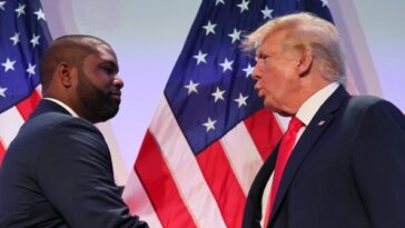poll:-trump-backed-byron-donalds-leads-florida-gubernatorial-primary-by-46-points