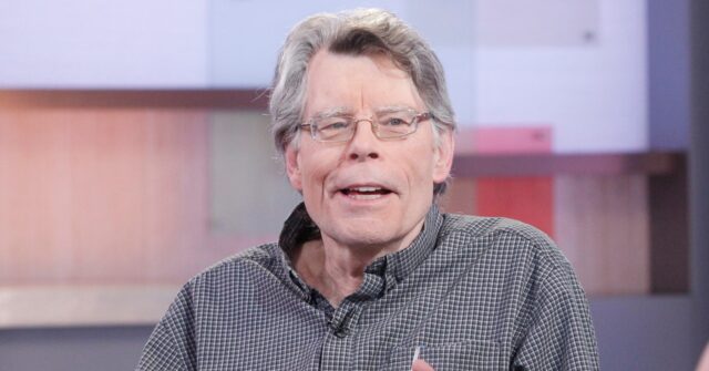 trump-critic-stephen-king-calls-lincoln-memorial-reflecting-pool-‘very-beautiful’-as-established-media-bash-the-renovation