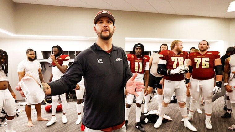 former-alabama-qb-aj-mccarron-goes-absolutely-berserk-on-his-ufl-team-during-furious-halftime-rant