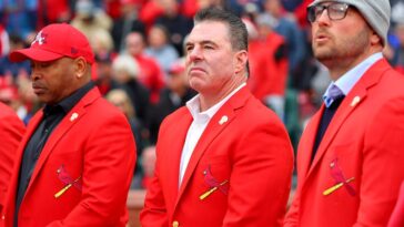 mlb-great-jim-edmonds-says-he-wouldn’t-have-tolerated-national-anthem-protests:-‘we-stand-up-and-salute’