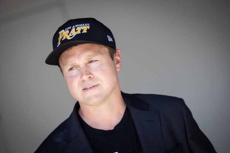 watch:-spencer-pratt-goes-scorched-earth-on-‘two-corrupt-communists,’-declares-‘war’