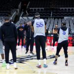 the-knicks’-game-4-party-is-over-—-now-it’s-back-to-the-business-at-hand