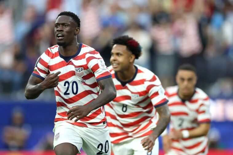 usmnt-avoids-another-kit-disaster-with-flag-inspired-‘stripes’-look