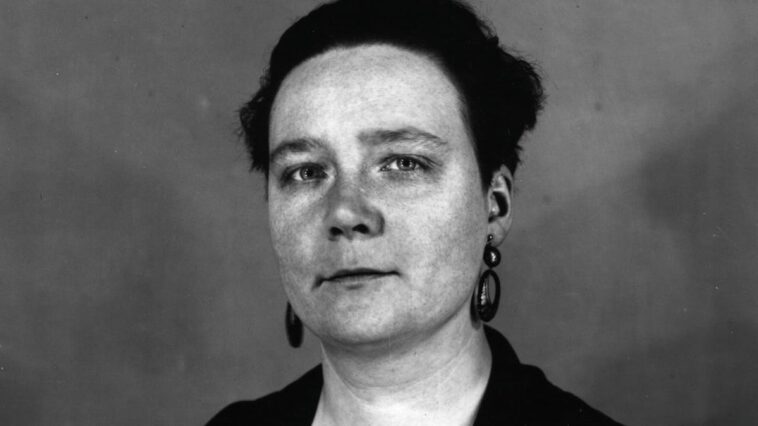 she-loved-god,-booze,-and-cigarettes-— and-she-thought-feminists-got-everything-wrong