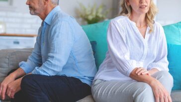 divorcees-and-widows-share-concerning-mental-health-trait,-researchers-find