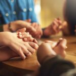 report:-parents-can-instill-authentic-faith-in-their-children-–-here’s-how