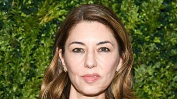sofia-coppola-decries-defunding-of-planned-parenthood:-‘my-daughter’s-generation-won’t-have-these-basic-rights’