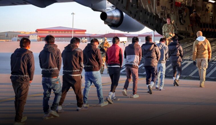 shock-poll-finds-democrats-increasingly-support-mass-deportations-—-overall-voter-support-now-at-80-percent