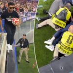 world-cup-streaker-attempt-results-in-anticlimactic-disaster-at-sofi-stadium:-‘you-dumb—’