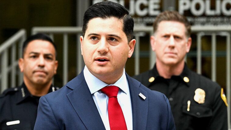 top-federal-prosecutor-calls-california-a-‘fraudster’s-paradise,’-warns-state-officials-could-face-charges