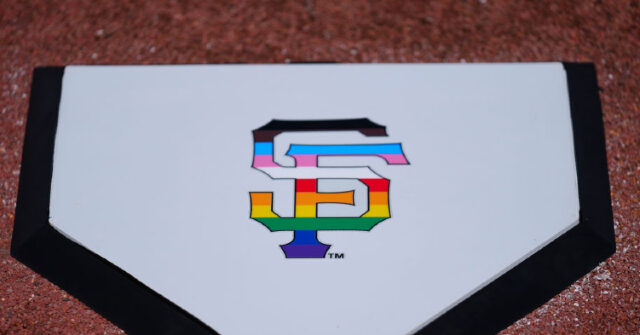 watch:-giants’-welcome-10-same-sex-couples-to-renew-wedding-vows-during-pride-night