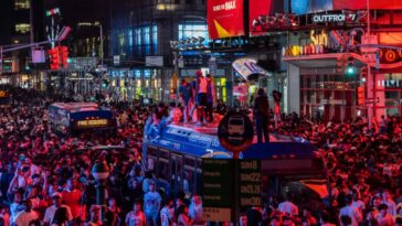 teen-shot-during-knicks-madness-takeover-in-times-square