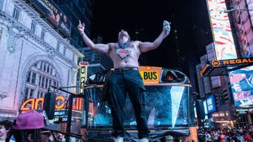 nyc-erupts-in-violence-after-knicks-win-nba-title-for-first-time-in-53-years