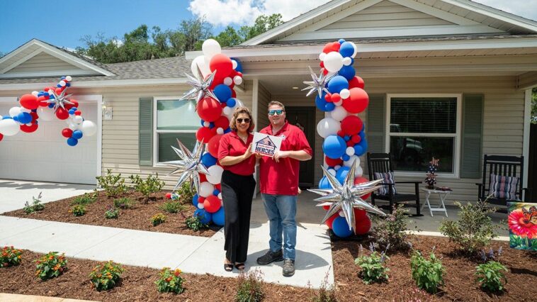 america’s-wounded,-struggling-veterans-get-brand-new-homes-built-by-florida-teens