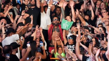 the-bloodline’s-tentacles-reach-‘smackdown,’-cody-rhodes-confronts-sami-zayn-as-gunther-sets-title-match