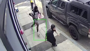 boston-police-arrest-14-year-old-after-masked-suspects-allegedly-rob-siblings’-lemonade-stand