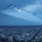 watch:-blue-angels,-thunderbirds-perform-epic-flyover-at-ufc-freedom-250