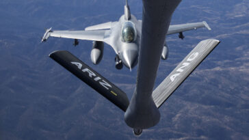 in-an-air-force-pilot-shortage-crisis,-an-f-16-instructor-battles-against-forced-retirement