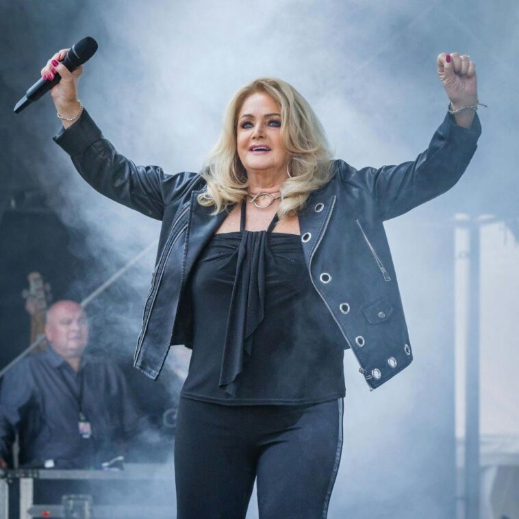 ‘total-eclipse-of-the-heart’-singer-wakes-up-from-coma