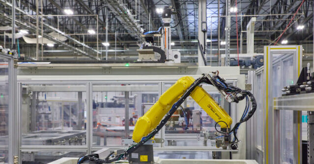 tech-and-defense-manufacturing-drive-industrial-output-higher-in-may