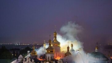 russian-drone-barrage-leaves-11-dead,-sets-fire-to-historic-kyiv-cathedral